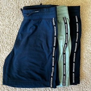 Size: 11/12 abercrombie kids Active Icon Shorts (set of 3)